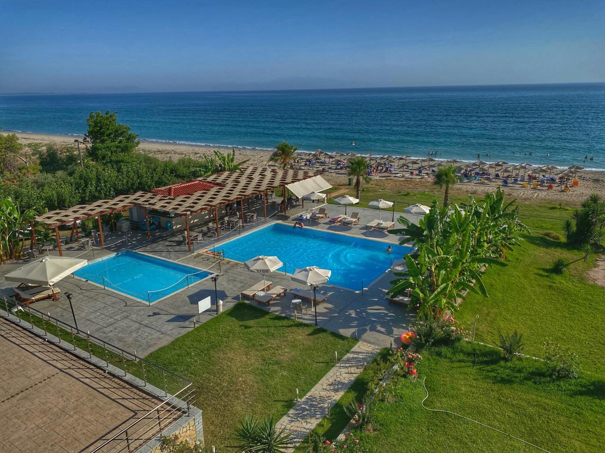 Ocean Hotel Resort كاستروزيكيا المظهر الخارجي الصورة